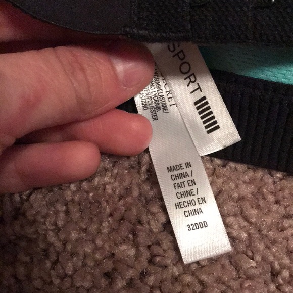 Victoria’s Secret Sports bra - Picture 3 of 3